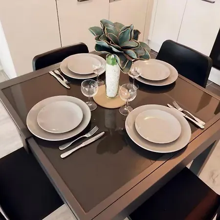 Apartment 10 Minutes Disneyland - Parking Gratuit *
