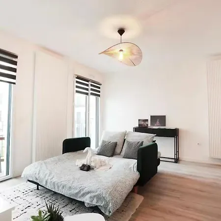 10 Minutes Disneyland - Parking Gratuit Apartment